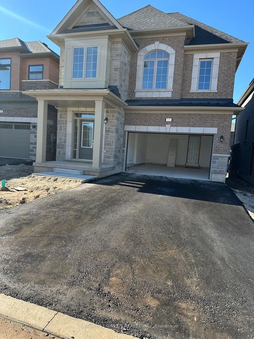 111 Henshaw Dr, Erin, ON, N0B1T0 | Card Image