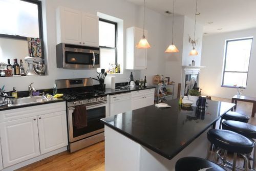 2-1753 W Chicago Ave, Chicago, IL, 60622-5009 | Card Image