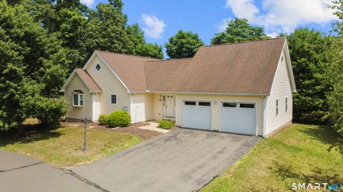 42-42 Joanne Dr, East Hartford, CT, 06108-1238 | Card Image