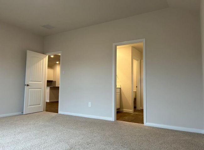 1313 Camden Ln, House other with 4 bedrooms, 3 bathrooms and 4 parking in Lockhart TX | Image 27