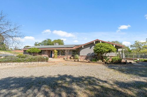 29667 Meadow Ln, Coarsegold, CA, 93614 | Card Image