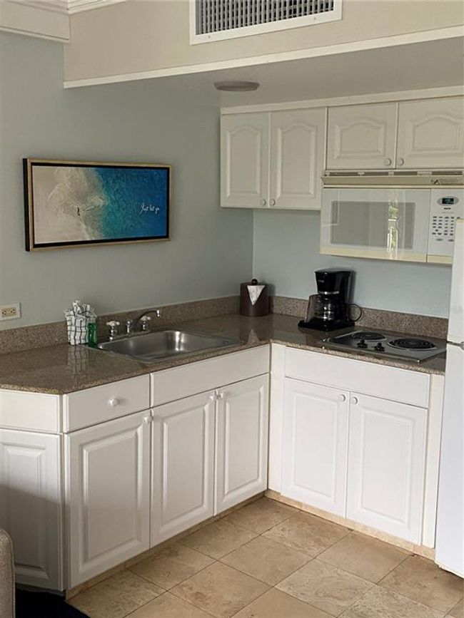 2240 - 5500 Gulf Blvd, Home with 1 bedrooms, 1 bathrooms and null parking in ST PETE BEACH FL | Image 29