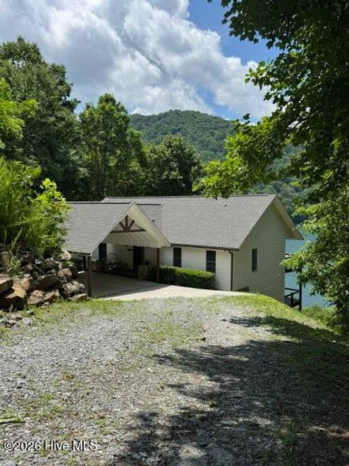 123 Tom Hay Dr, Topton, NC, 28781-6707 | Card Image