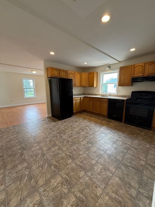 2-229 Rollstone, Fitchburg, MA, 01420 | Card Image