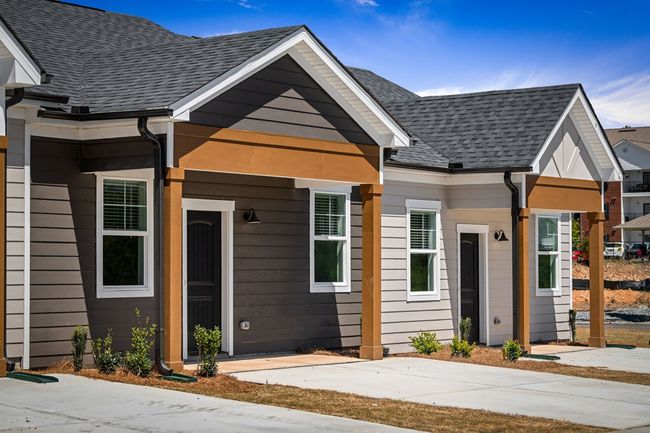 Unit 33 Grove Loop, Townhouse with 2 bedrooms, 2 bathrooms and null parking in Blue Ridge GA | Image 4