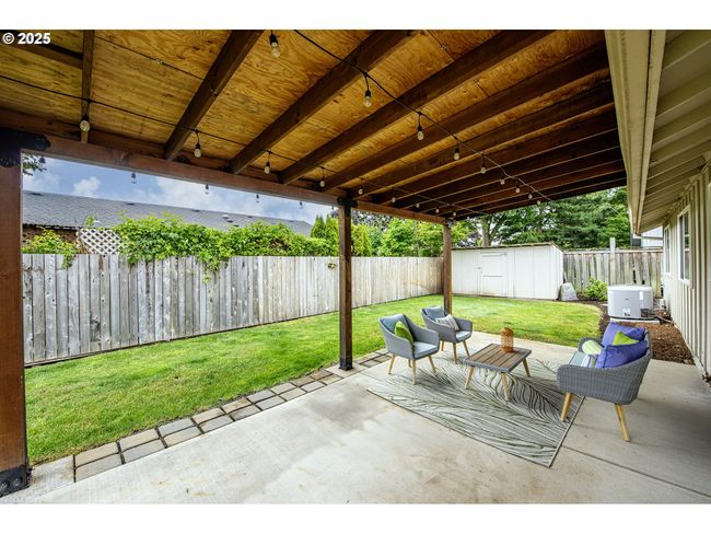 2677 Chad Dr, House other with 3 bedrooms, 2 bathrooms and 2 parking in Eugene OR | Image 30