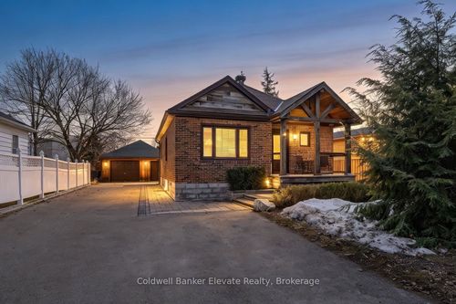 268 Peel St, Acton, ON, L7J1M8 | Card Image