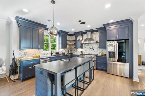 13 Williams Trl, Hopatcong, NJ, 07843-1123 | Card Image