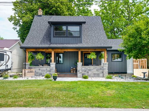 207 Monroe St, Rodney, ON, N0L2C0 | Card Image