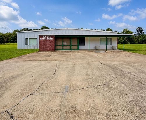 92 N Jackson St., West Point, MS, 39773 | Card Image
