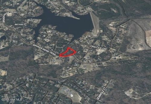 265 Broken Ridge Trl, Seven Lakes, NC, 27376-8787 | Card Image