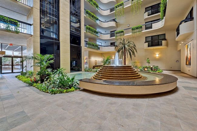 UNIT-1004 - 2413 Bayshore Blvd, Condo with 2 bedrooms, 2 bathrooms and null parking in TAMPA FL | Image 26
