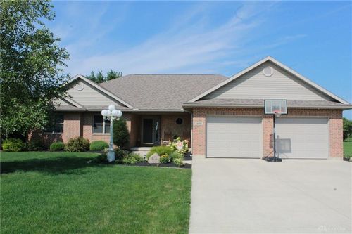 4640 Sierra Dr, Celina, OH, 45822-8213 | Card Image