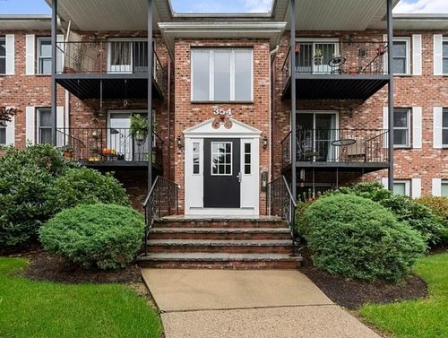apt-m-354 Neponset St, Canton, MA, 02021-1948 | Card Image