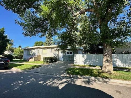 515 18 Street N, Lethbridge, AB, T1H3G6 | Card Image