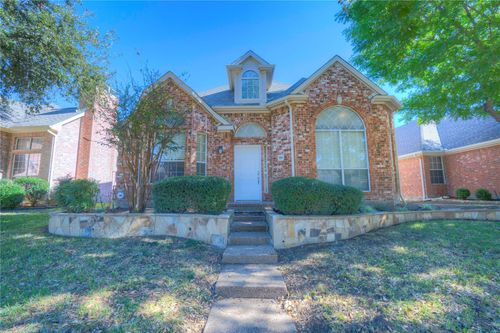9504 Rodeo Dr, Irving, TX, 75063-4607 | Card Image