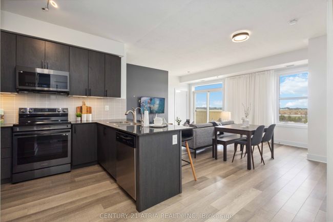 6 - 28 Prince Regent St, Condo with 3 bedrooms, 2 bathrooms and 1 parking in Markham ON | Image 8