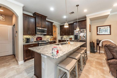 403 Marina View Dr, Webster, TX, 77598-4388 | Card Image