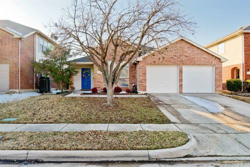13225 Elmhurst Dr, Fort Worth, TX, 76244-8152 | Card Image