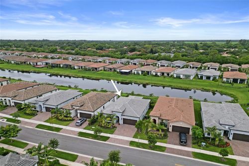 8147 Juniper Dr, Parkland, FL, 33067-0939 | Card Image