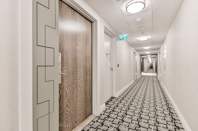 832 - 99 Eagle Rock Way, Condo with 1 bedrooms, 1 bathrooms and null parking in Maple ON | Image 5