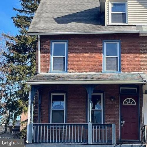 139 S 4th Ave, COATESVILLE, PA, 19320-3741 | Card Image