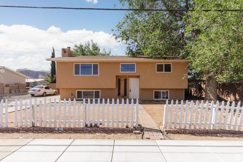 577 W 400 S, Hurricane, UT, 84737-2170 | Card Image