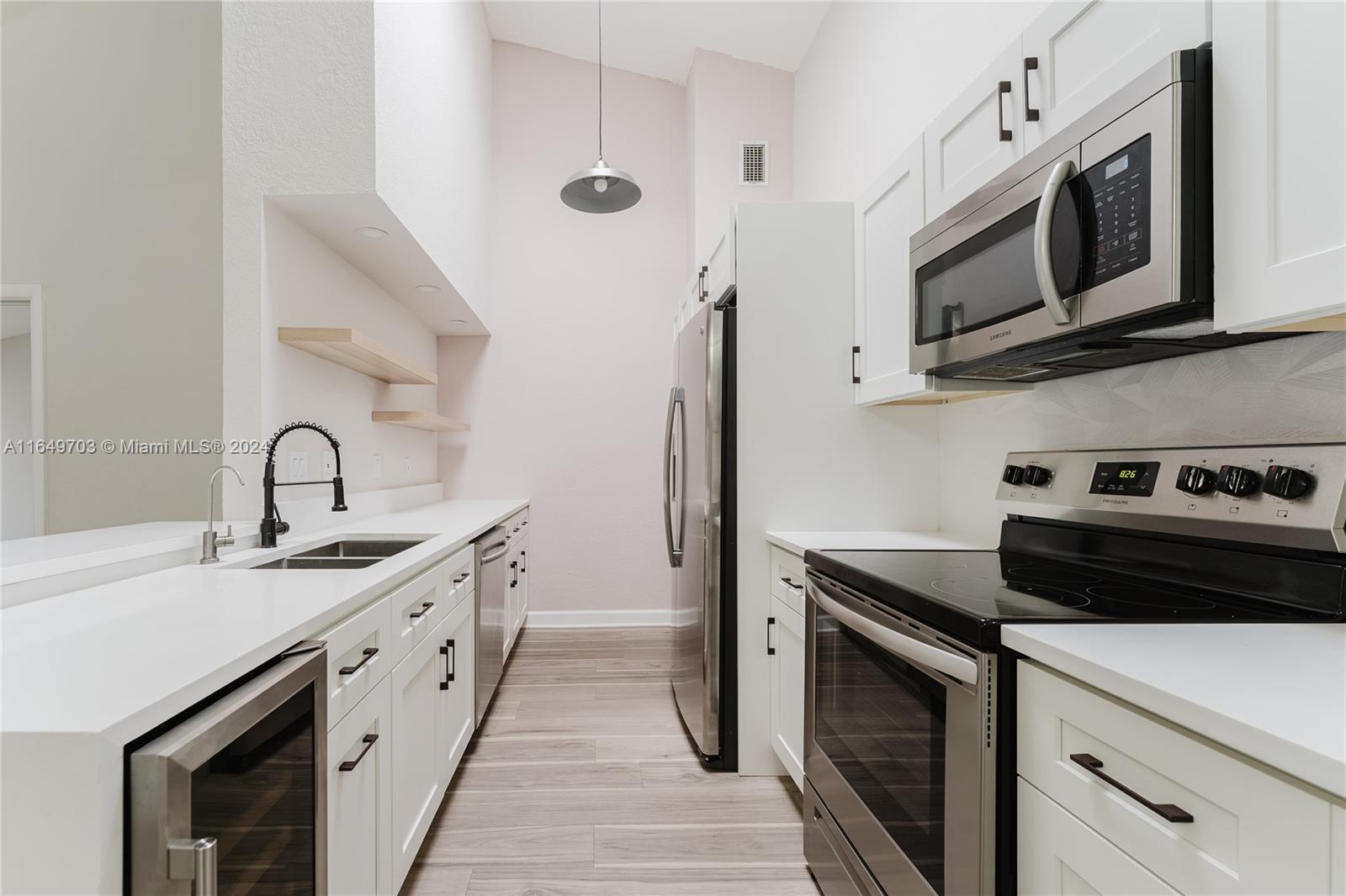 33rd St, Lauderhill, FL 33319