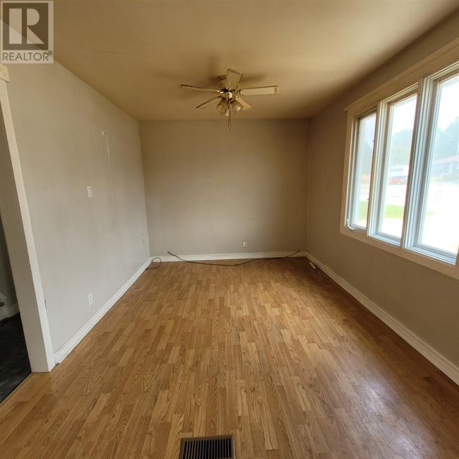 59 Manitou Rd, Home with 2 bedrooms, 1 bathrooms and null parking in Manitouwadge ON | Image 7