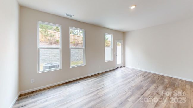 Photo is representation - Great room | Image 9