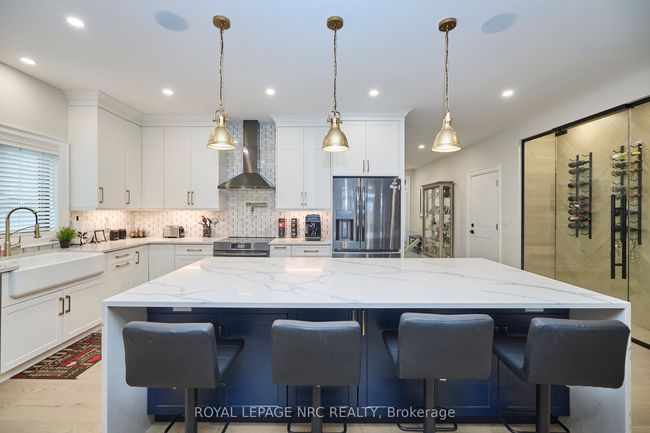 1174 Spears Rd, House other with 5 bedrooms, 3 bathrooms and 4 parking in Fort Erie ON | Image 13