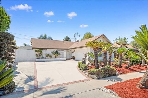 23312 La Vaca St, Lake Forest, CA, 92630-4441 | Card Image