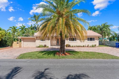 500 Se 3rd Ter, Pompano Beach, FL, 33060-8466 | Card Image