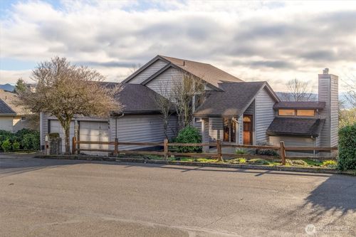 2309 Trillium Heights, Longview, WA, 98632 | Card Image