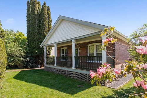 34758 Clayburn Rd, Abbotsford, BC, V2S7Y9 | Card Image