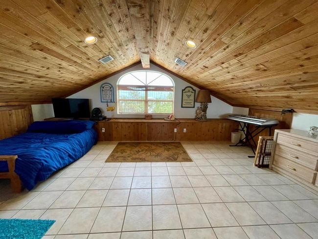 1165 Lagoon Dr, House other with 3 bedrooms, 2 bathrooms and null parking in Cudjoe Key FL | Image 32