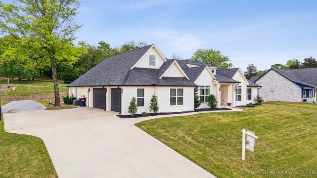 19967 S Wind Ridge Dr, House other with 4 bedrooms, 3 bathrooms and null parking in Claremore OK | Image 7