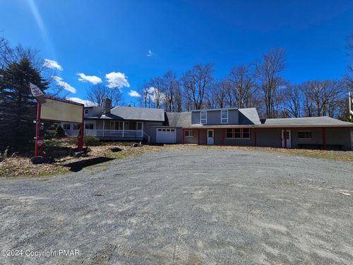 1173 Route 390, Greentown, PA, 18426-4464 | Card Image