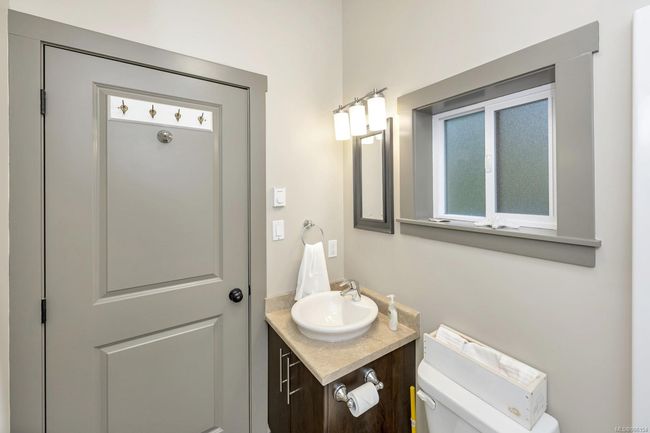37 - 6574 Baird Rd, House other with 2 bedrooms, 1 bathrooms and 2 parking in Port Renfrew BC | Image 15