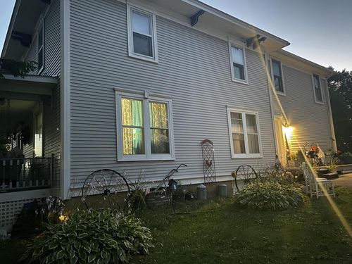 222 W Beloit St, DARIEN, WI, 53114-1518 | Card Image