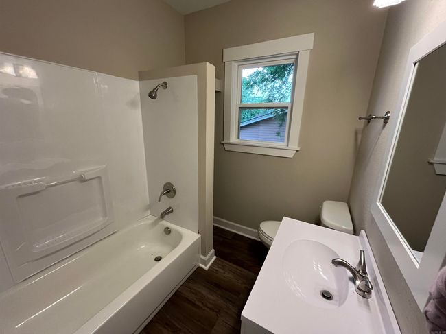 619 S Market, House other with 2 bedrooms, 1 bathrooms and null parking in Benton AR | Image 9