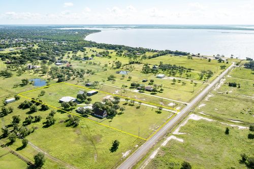 4821 Lawrence Rd, Beach City, TX, 77523-9372 | Card Image