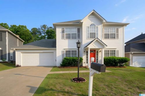 102 Crestmont Ln, Pelham, AL, 35124-1805 | Card Image