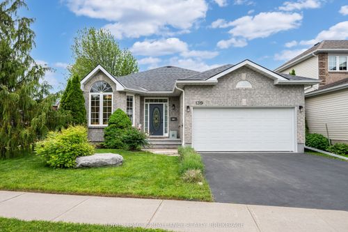 1319 Waterside Way, Kingston, ON, K7K7J8 | Card Image