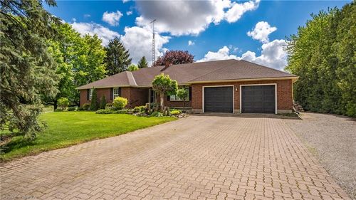 3 Huffman Crt, Vanessa, ON, N0E1V0 | Card Image