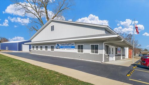 109 E Front St, Mansfield, IL, 61854 | Card Image