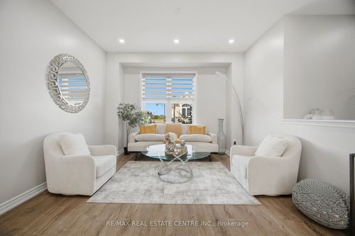 25-975 Whitlock Ave, Milton, ON, L9E1S9 | Card Image