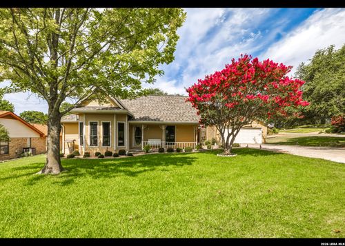 1445 N Gloucester Point, Kerrville, TX, 78028 | Card Image