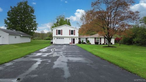 1242 Church Rd, Angola, NY, 14006-8831 | Card Image