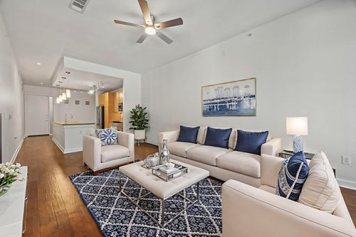 apt-212-2950 Mckinney Ave, Dallas, TX, 75204-2487 | Card Image